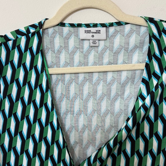 Diane‎ Von Furstenberg Midi Wrap Green Geometric Long Sleeve Dress - Picture 6 of 6